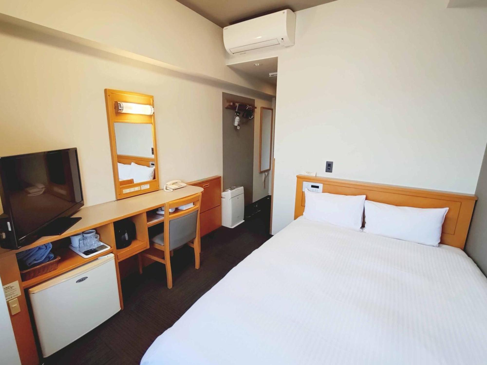 Hotel Route-Inn Toyokawa Inter Екстер'єр фото
